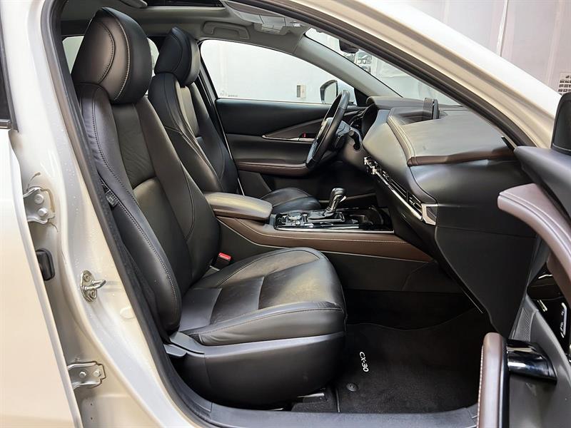 mazda CX-30 2023 - 8