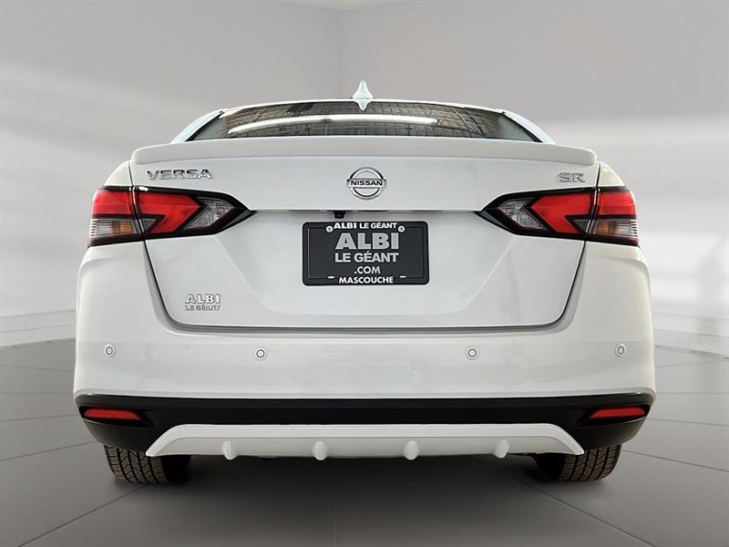 nissan Versa 2022 - 5