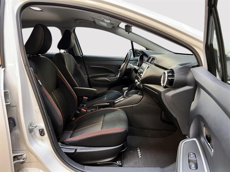 nissan Versa 2022 - 8