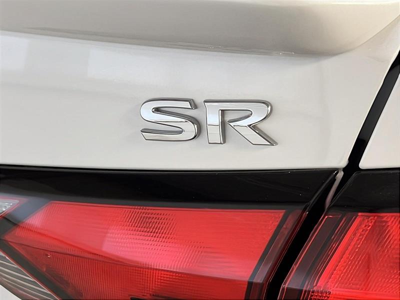 nissan Versa 2022 - 24