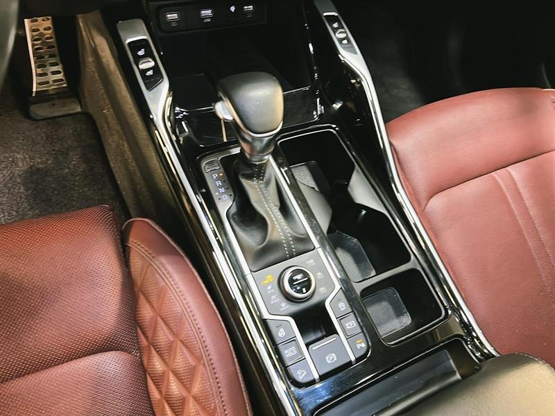 kia Sorento 2023 - 16