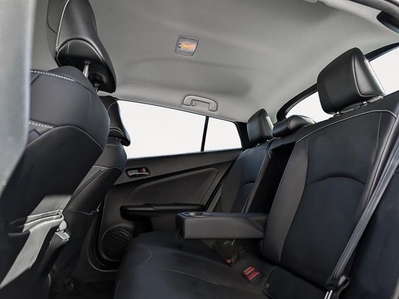 toyota Prius Prime 2021 - 8