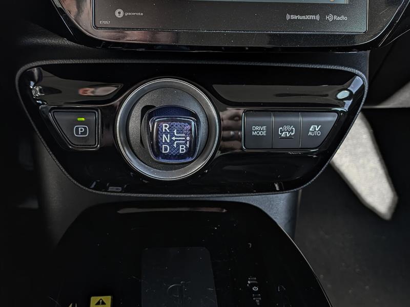 toyota Prius Prime 2021 - 13