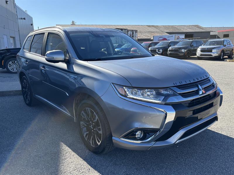mitsubishi Outlander rechargeable 2018