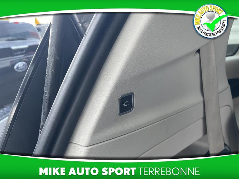 chrysler Pacifica 2017 - 10