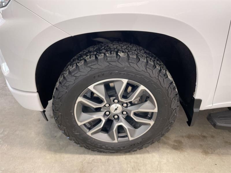 chevrolet Silverado 1500 2023 - 10