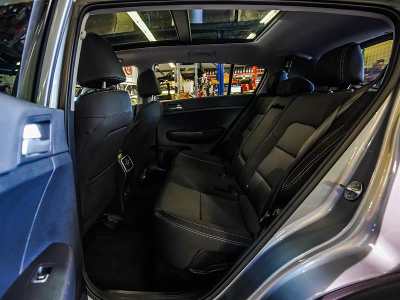 kia Sportage 2022 - 14