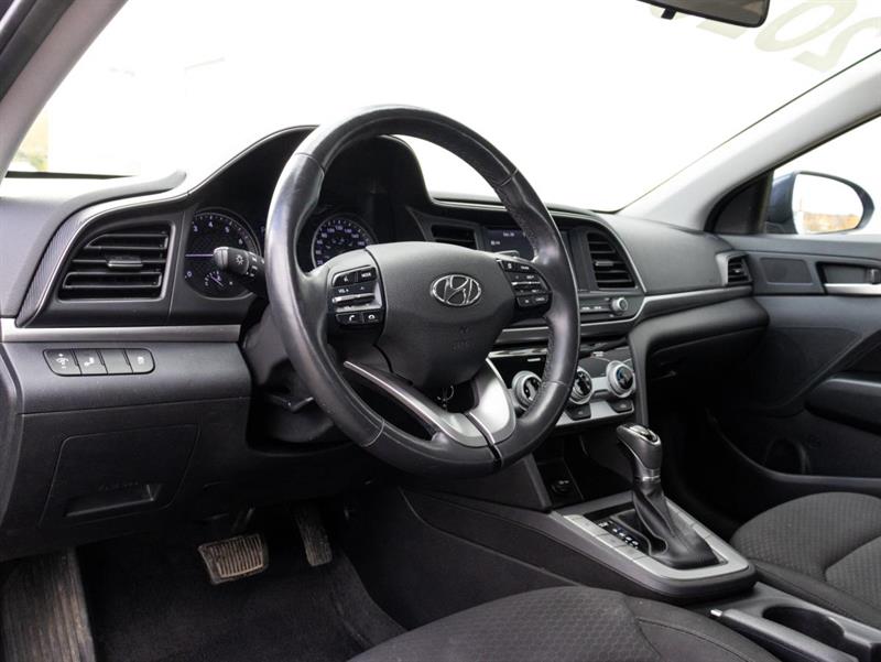 hyundai Elantra 2020 - 12