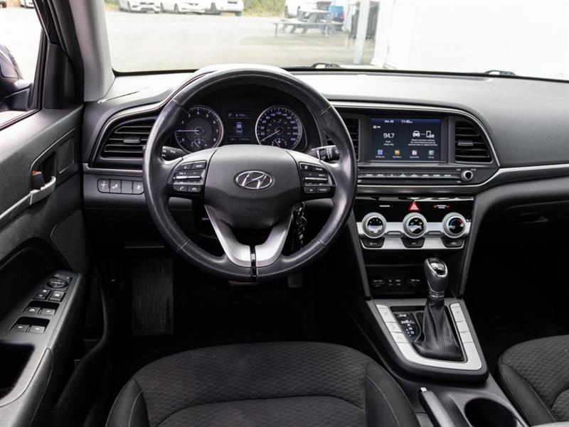 hyundai Elantra 2020 - 13