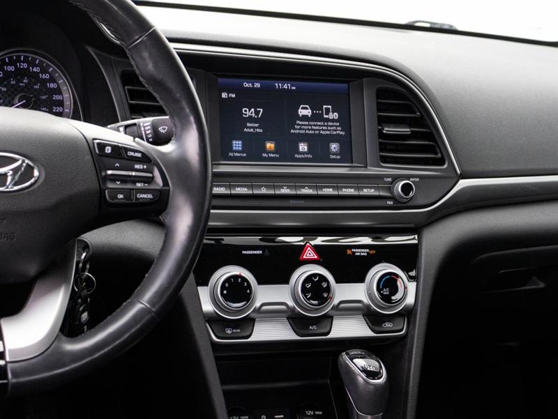 hyundai Elantra 2020 - 17