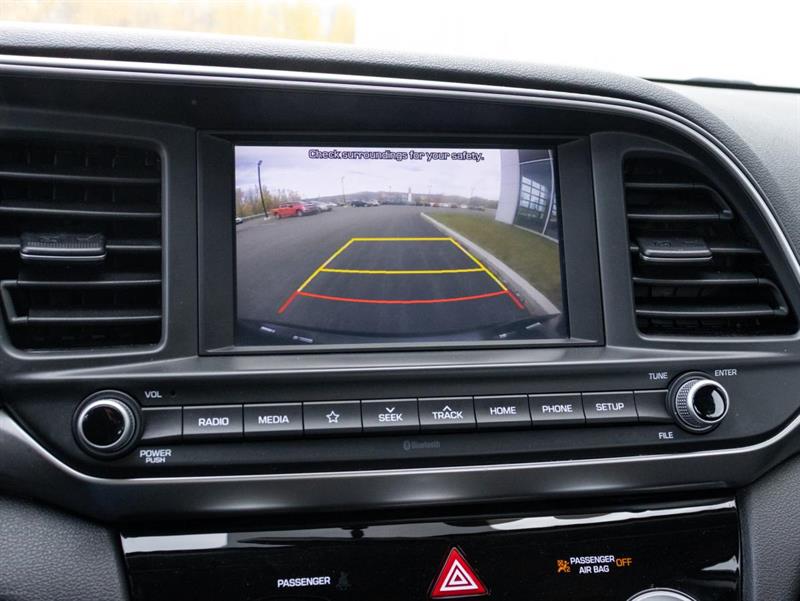 hyundai Elantra 2020 - 19