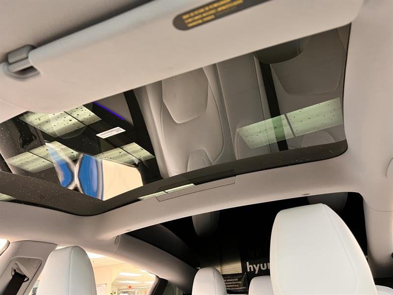 tesla Model 3 2024 - 19