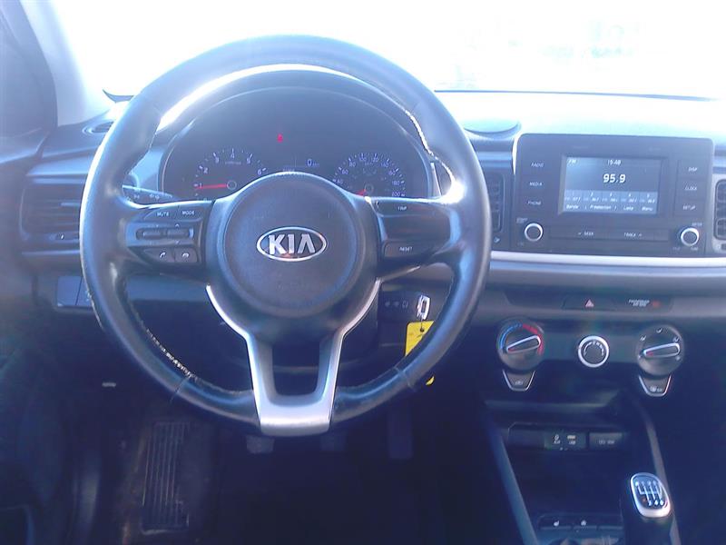 kia Rio 2018 - 11