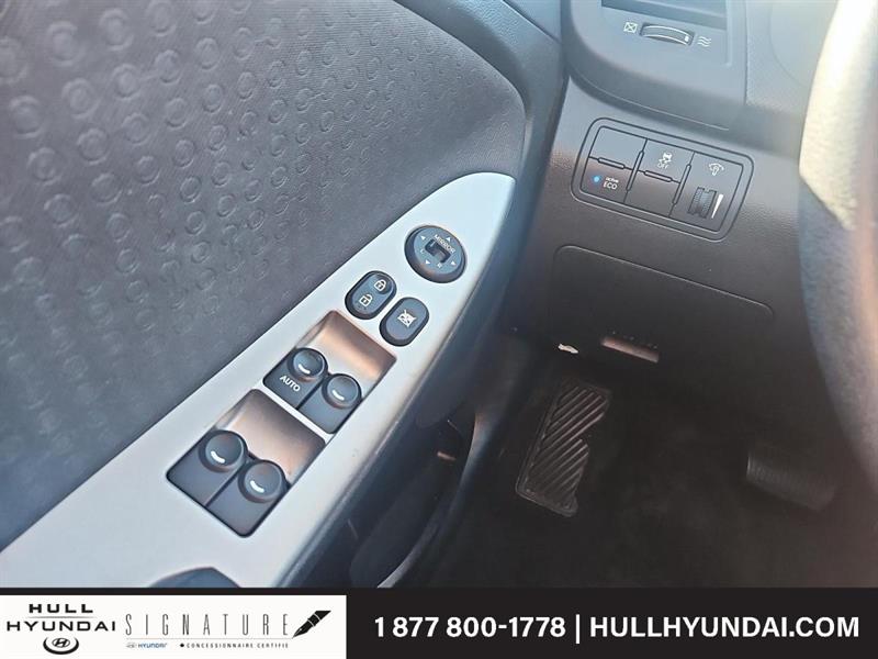 hyundai Accent 2016 - 11