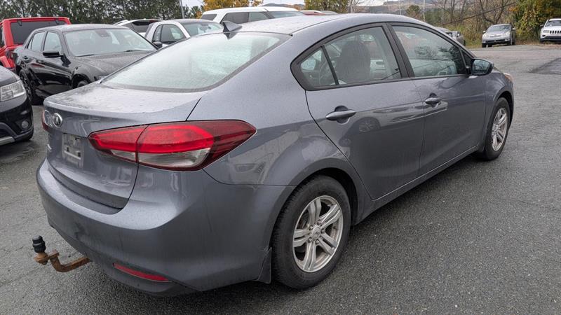 kia Forte 2018 - 5