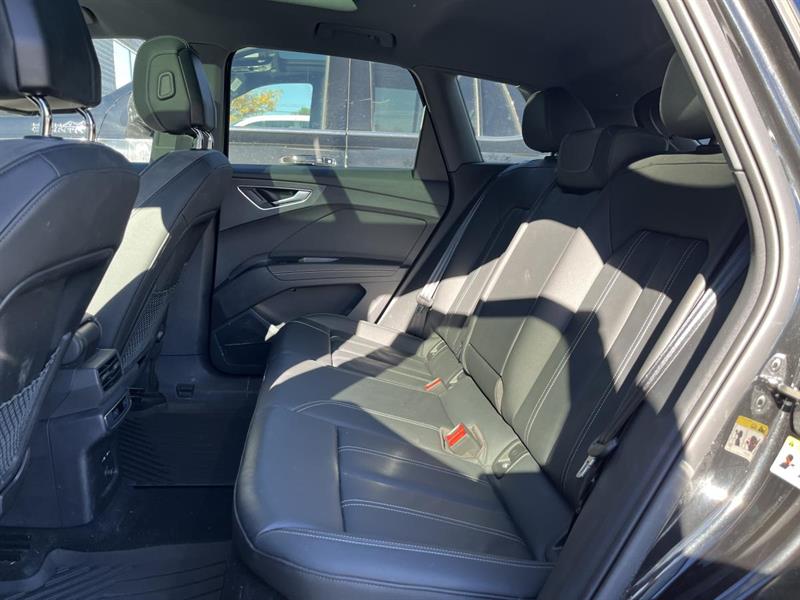 audi Q4 e-tron 2024 - 16