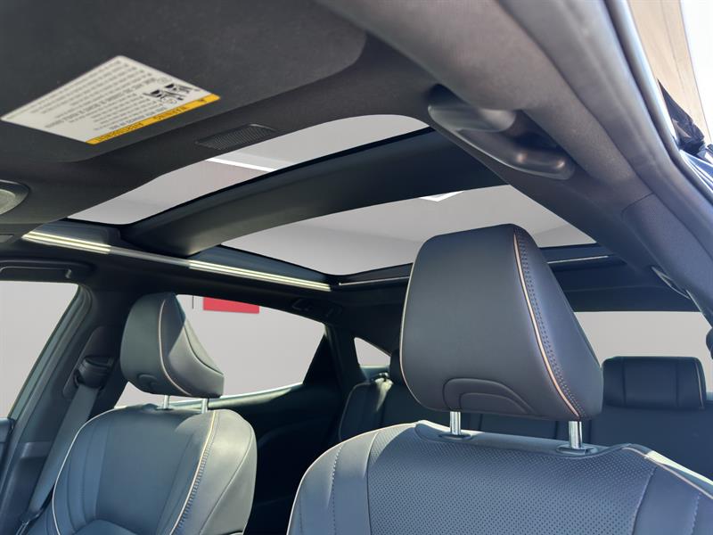 toyota Crown 2023 - 2