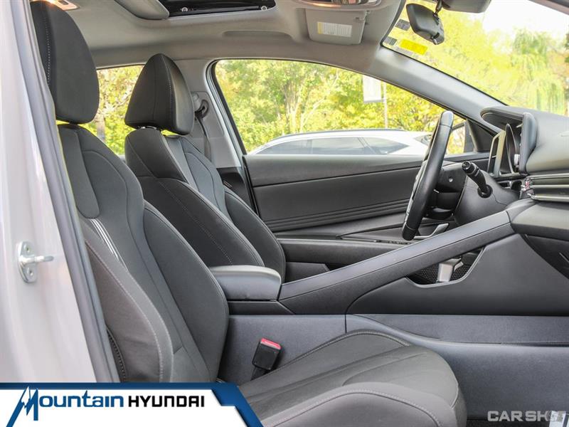 hyundai Elantra 2022 - 12