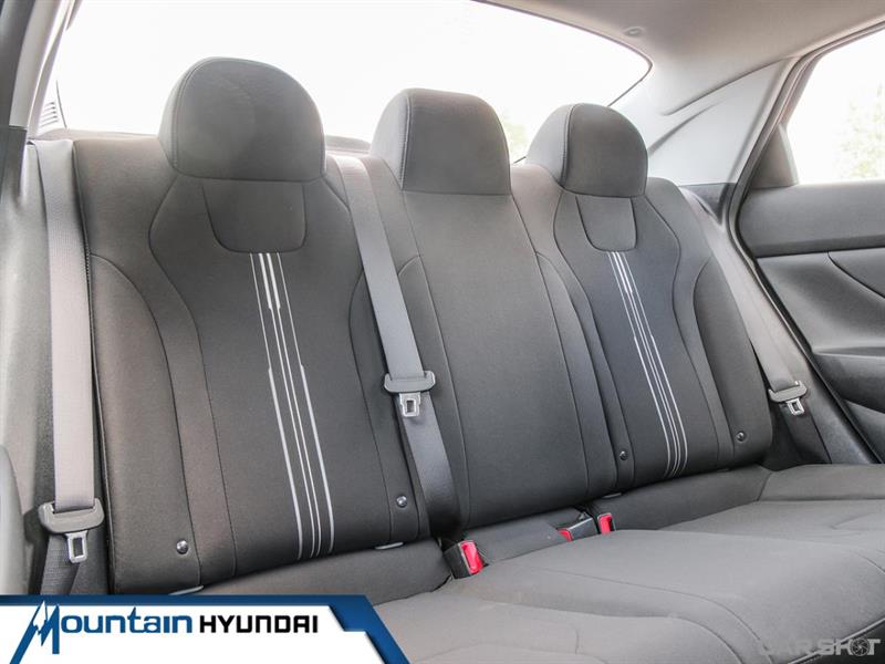 hyundai Elantra 2022 - 13