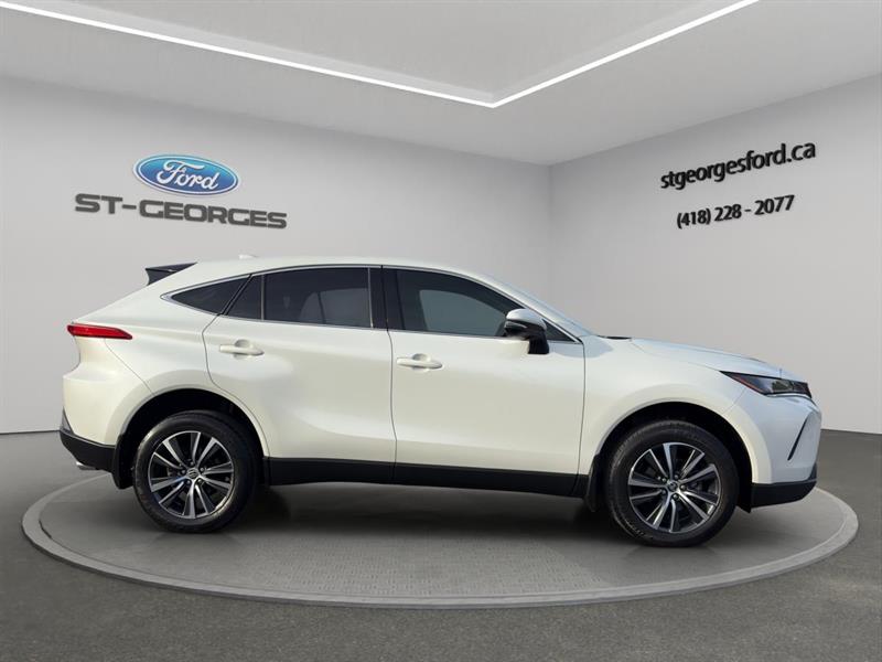 toyota Venza Hybrid 2022 - 6