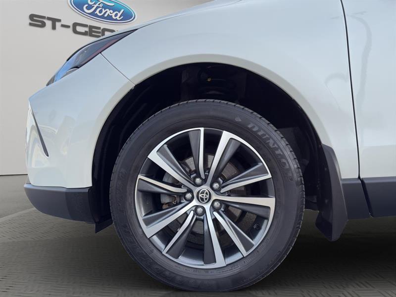 toyota Venza Hybrid 2022 - 18