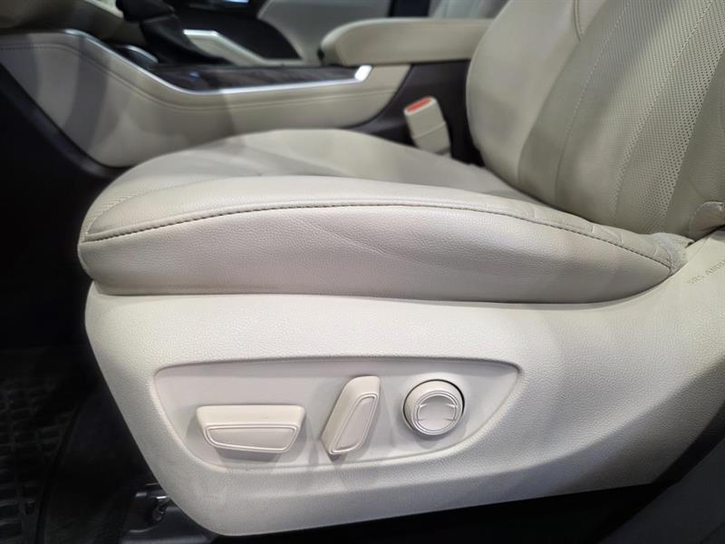 toyota Highlander Hybrid 2021 - 21