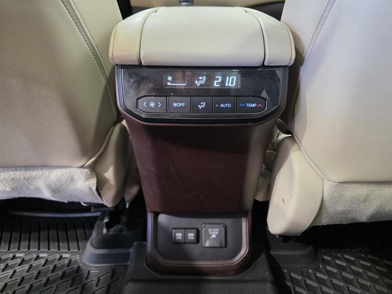 toyota Highlander Hybrid 2021 - 38