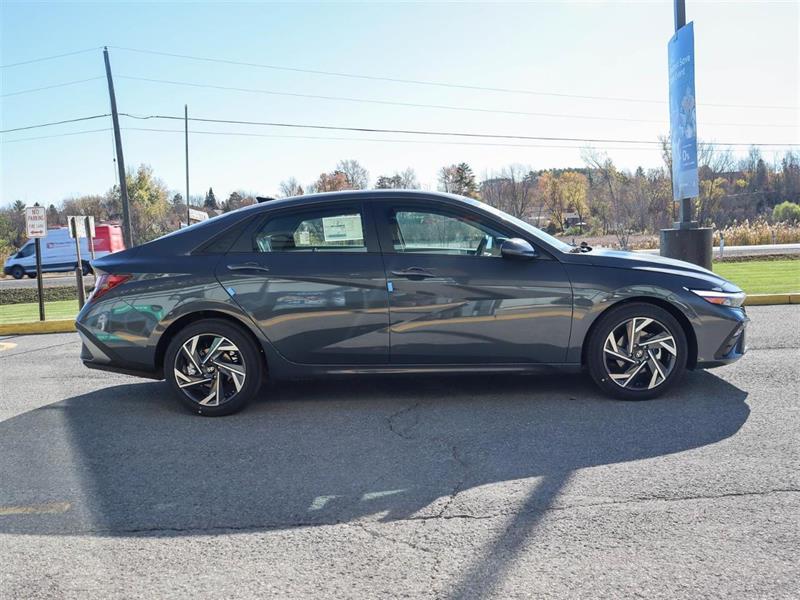 hyundai Elantra 2026 - 3