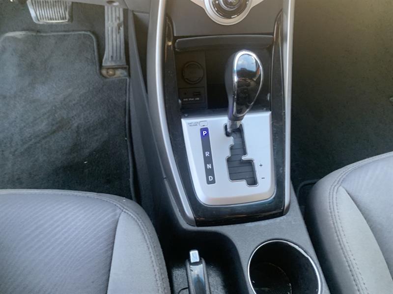hyundai Elantra 2012 - 16