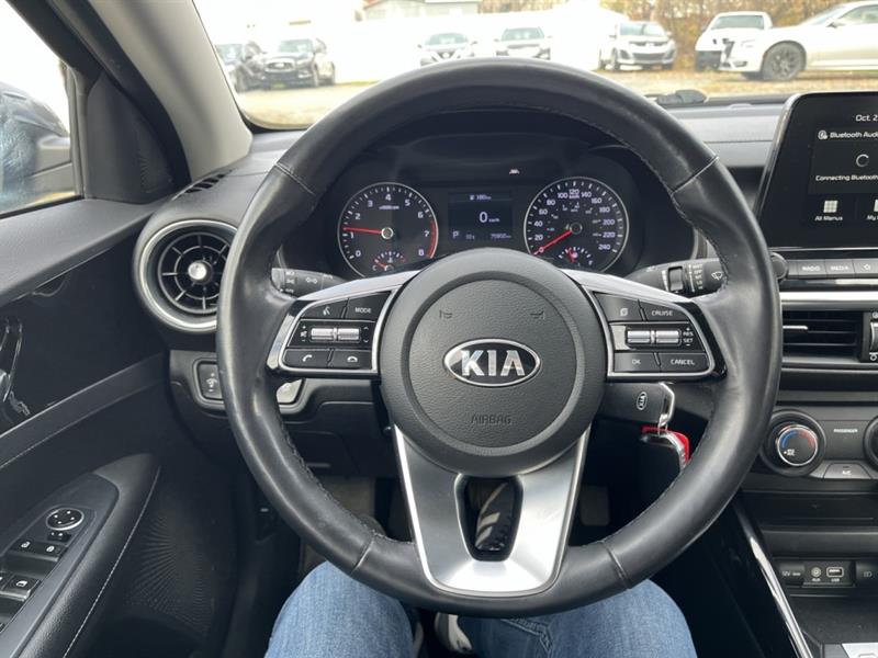 kia Forte 2020 - 26
