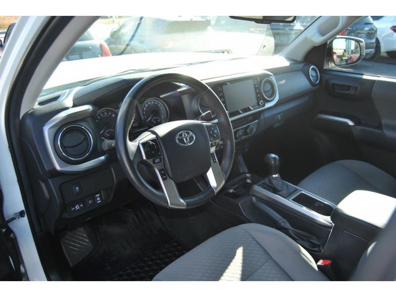 toyota Tacoma 2023 - 12