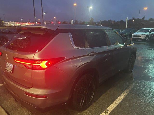 mitsubishi Outlander 2022 - 4