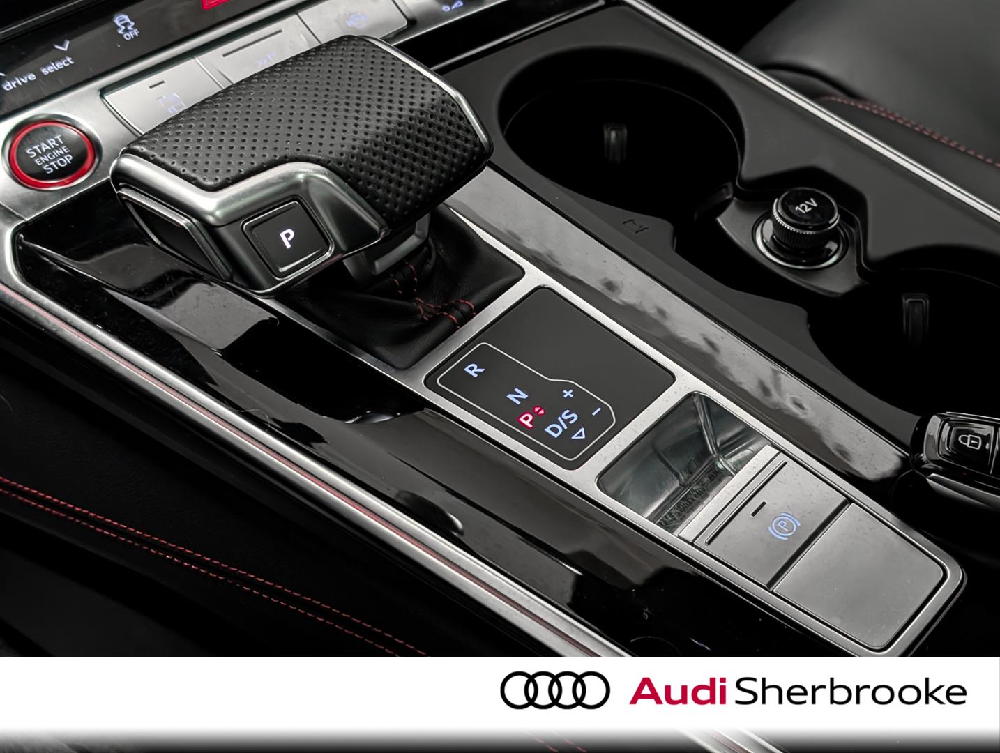 audi RS 6 Avant 2023 - 10