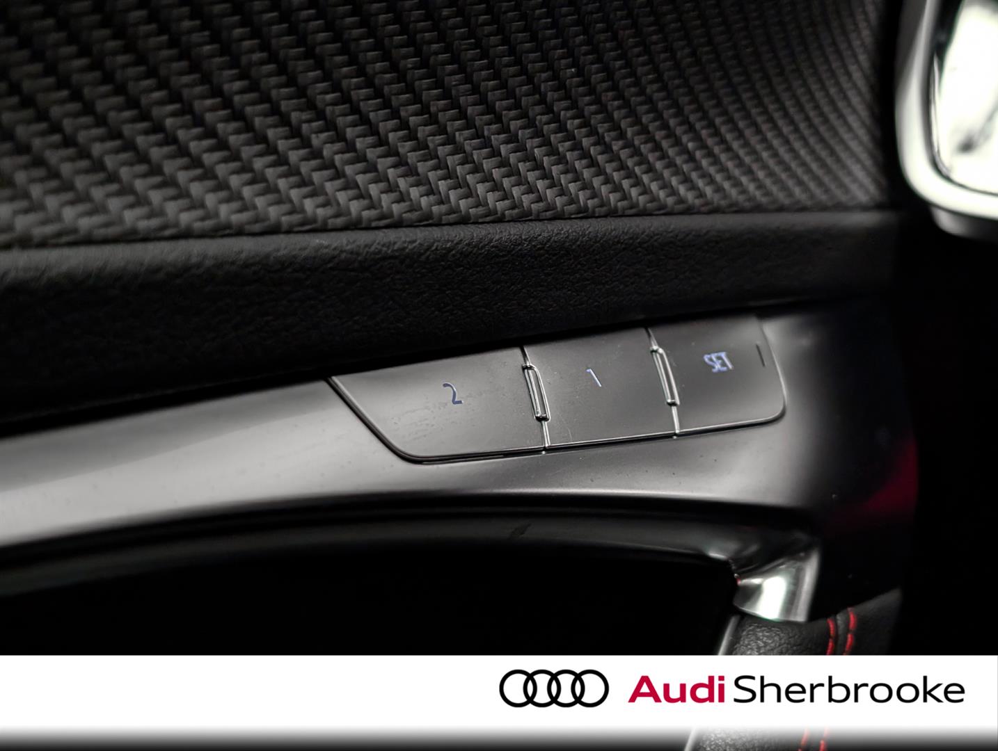 audi RS 6 Avant 2023 - 15