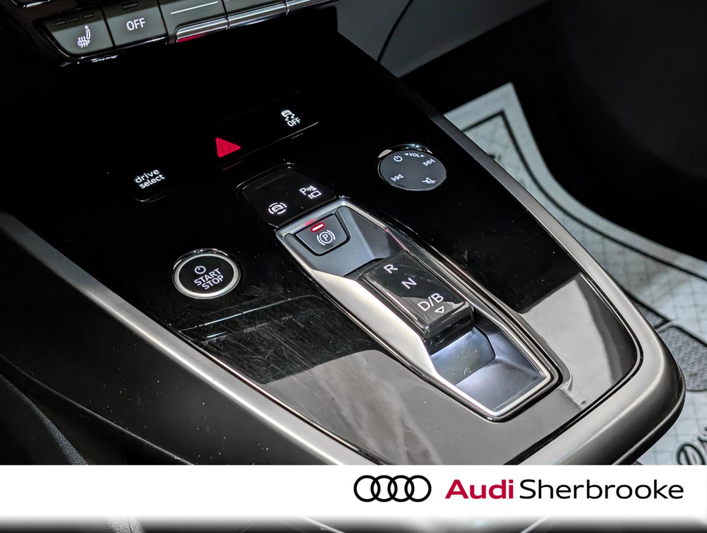 audi Q4 e-tron 2023 - 17