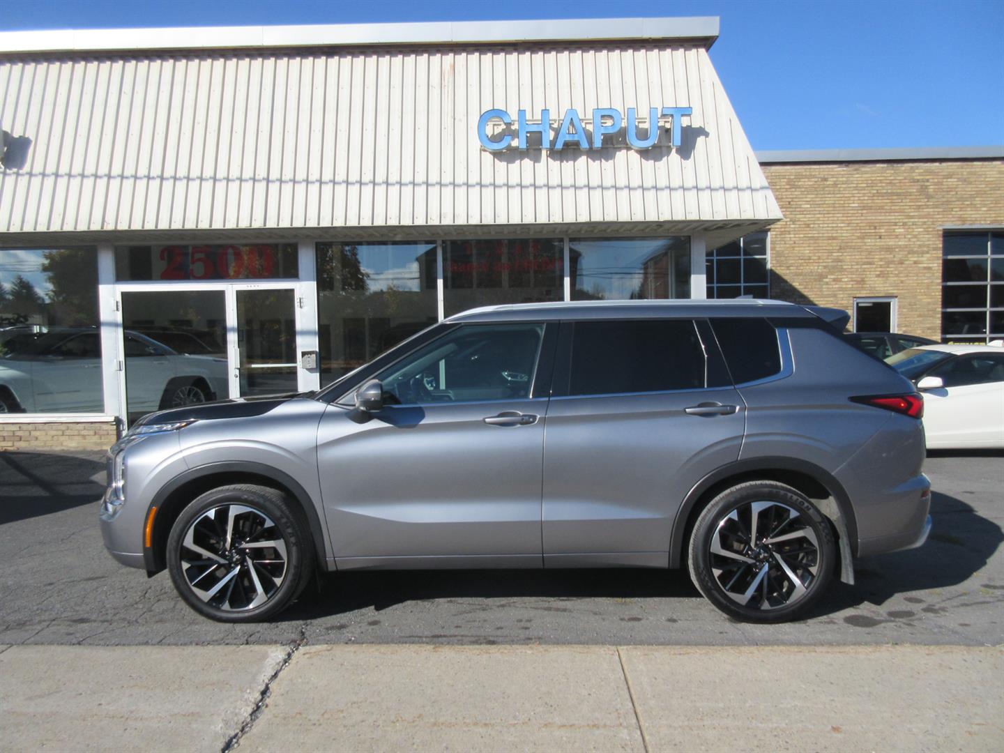 mitsubishi Outlander 2022 - 2