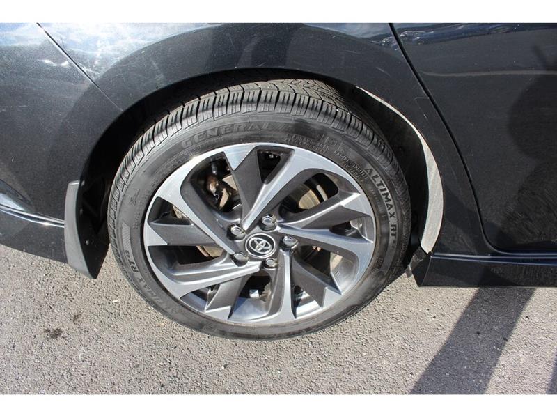 toyota Corolla iM 2017 - 9