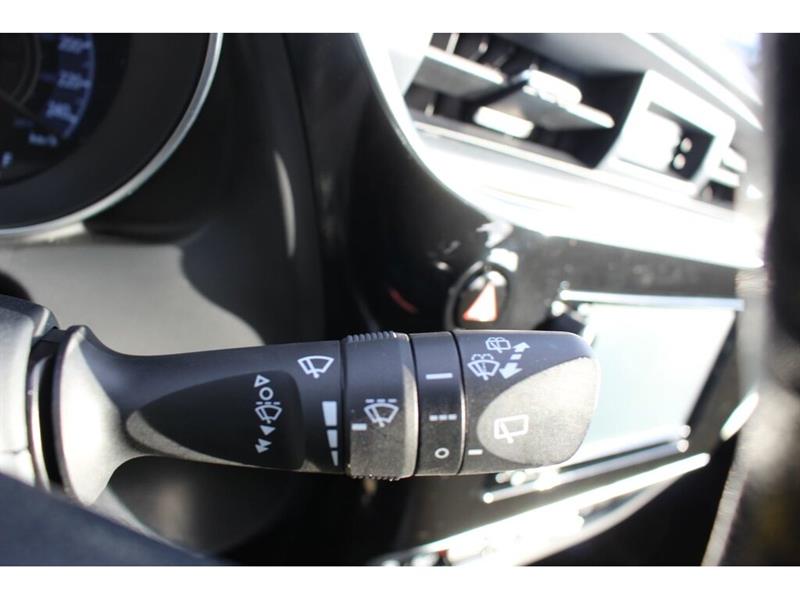 toyota Corolla iM 2017 - 30