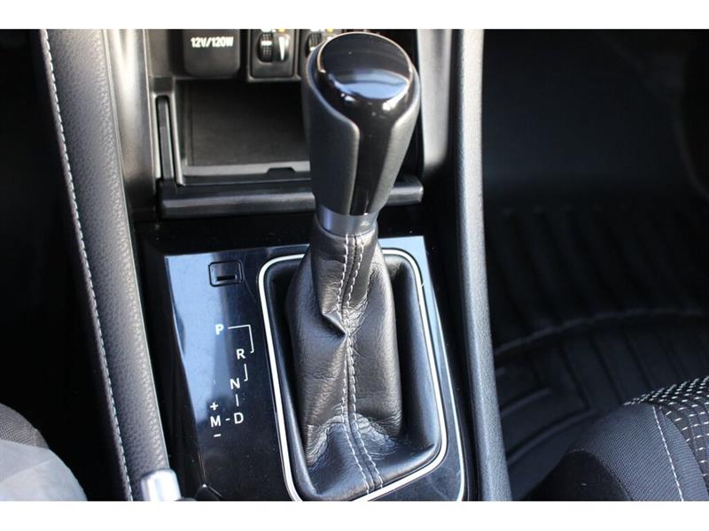 toyota Corolla iM 2017 - 31