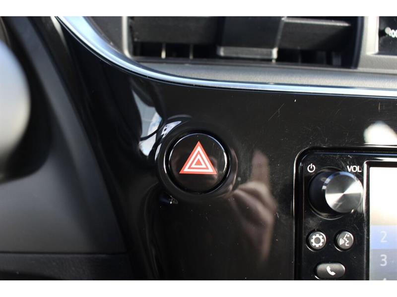 toyota Corolla iM 2017 - 32