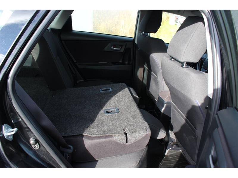 toyota Corolla iM 2017 - 46