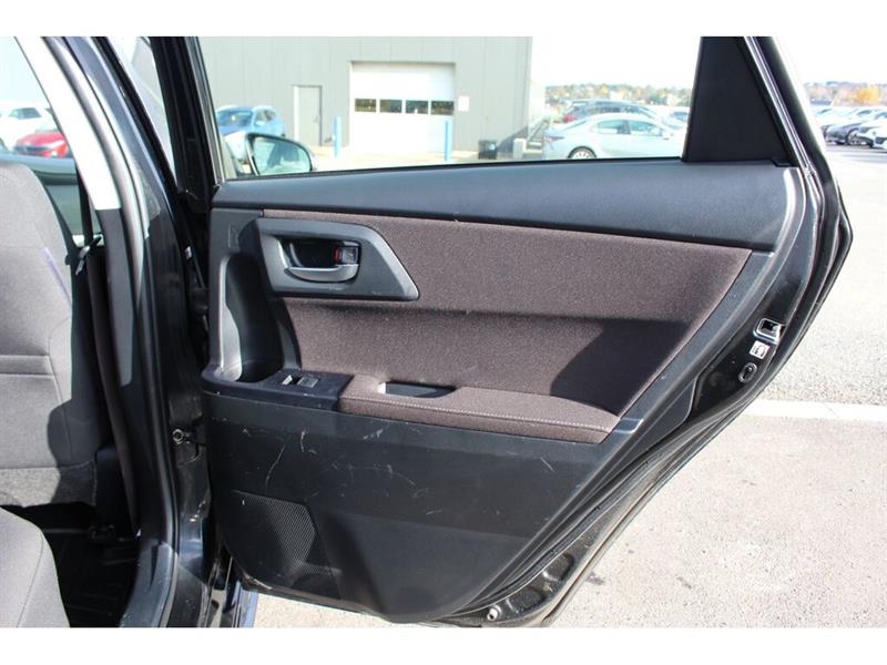 toyota Corolla iM 2017 - 52