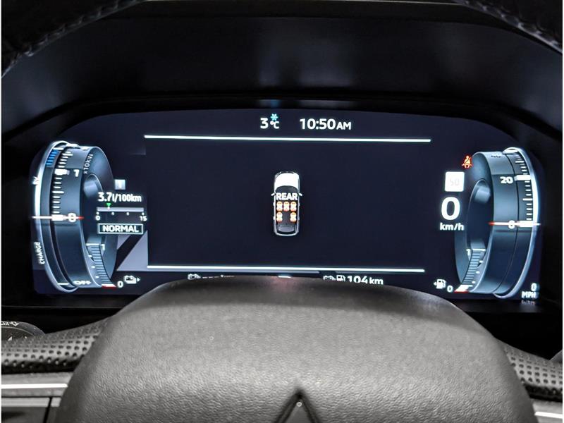 mitsubishi Outlander 2023 - 17