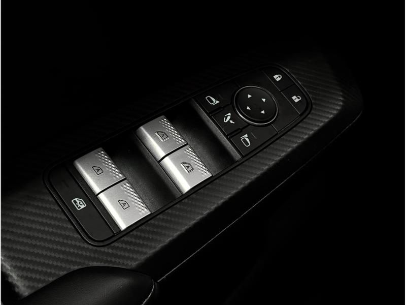 mitsubishi Outlander 2023 - 18