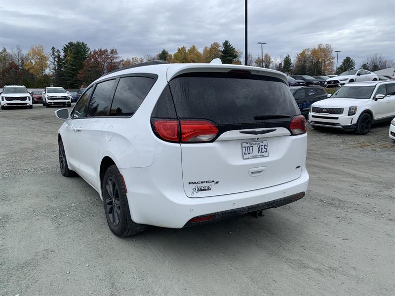 chrysler Pacifica 2020 - 6