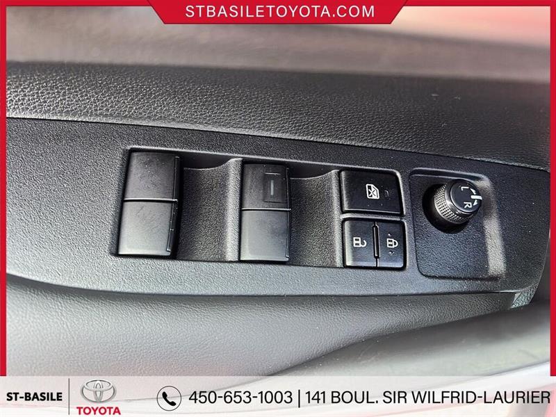 toyota Corolla 2023 - 17