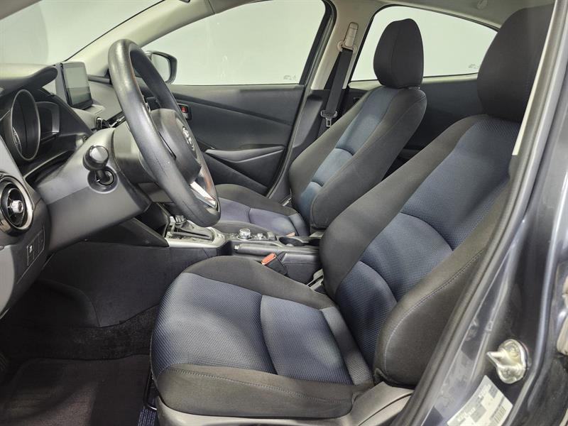 toyota Yaris 2020 - 12