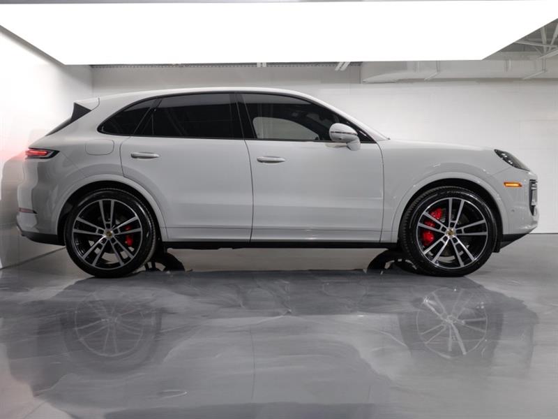 porsche Cayenne 2024 - 13