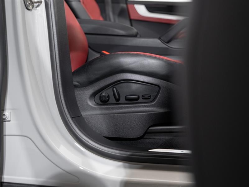 porsche Cayenne 2024 - 25