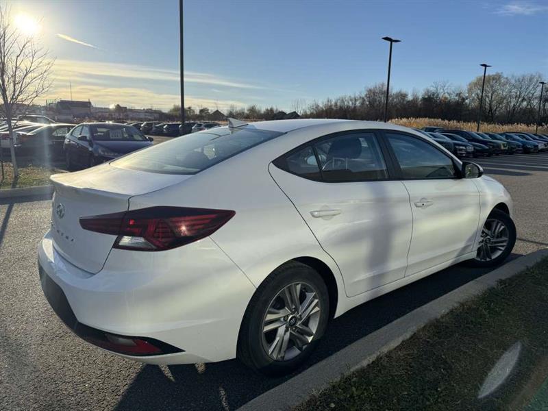 hyundai Elantra 2020 - 3